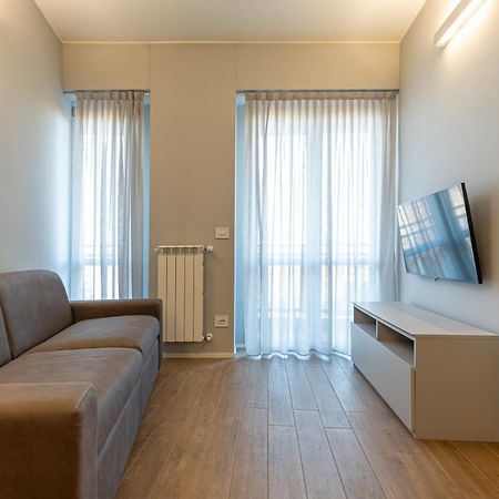 Beplace Apartments In Primaticcio ミラノ エクステリア 写真