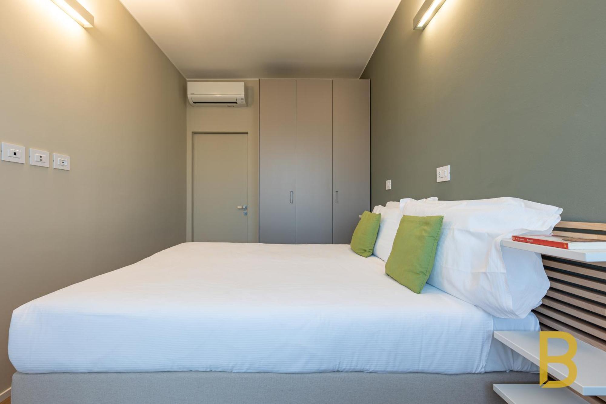 Beplace Apartments In Primaticcio ミラノ エクステリア 写真
